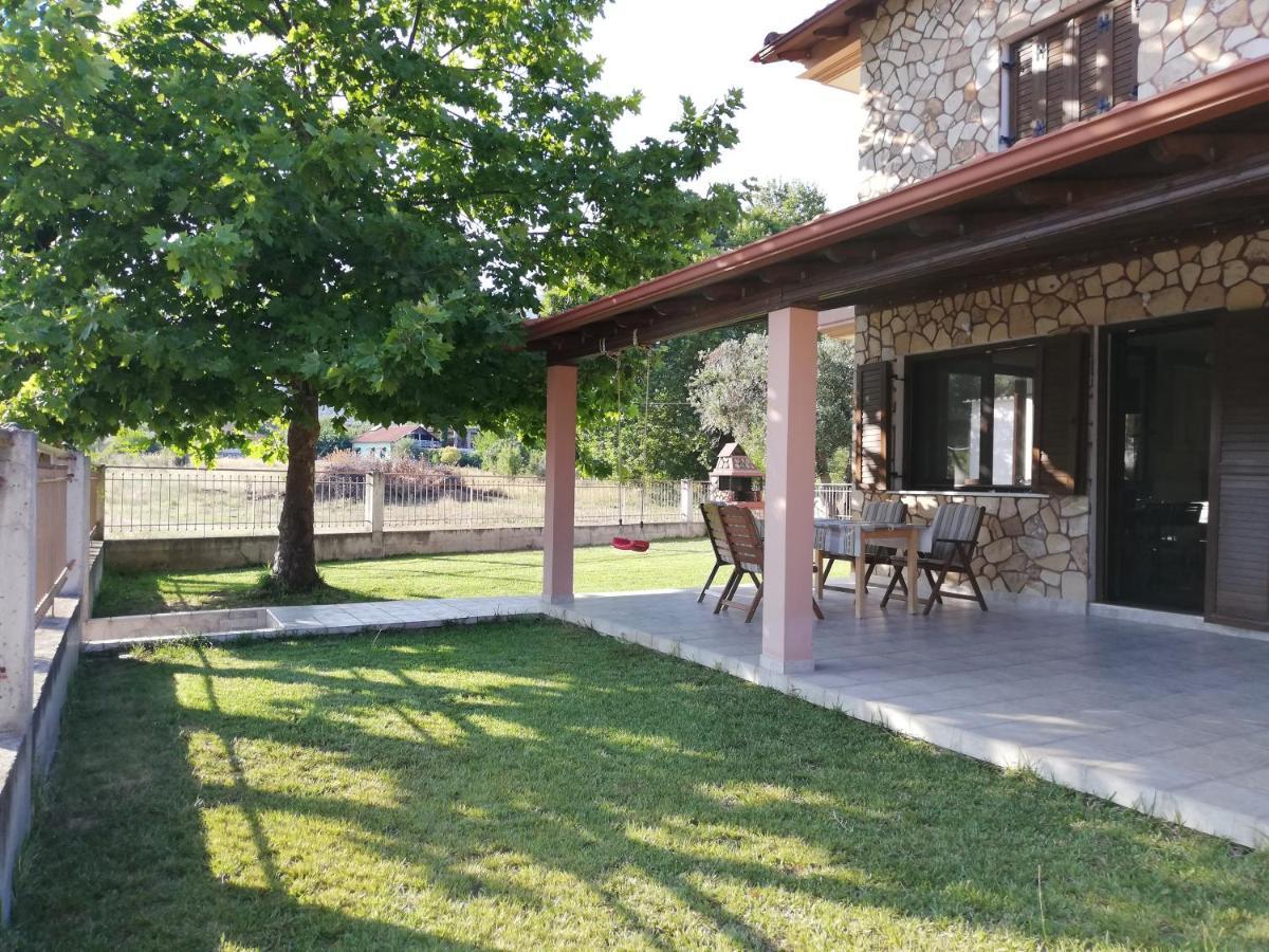 Villa Elva Asprovalta Exterior photo